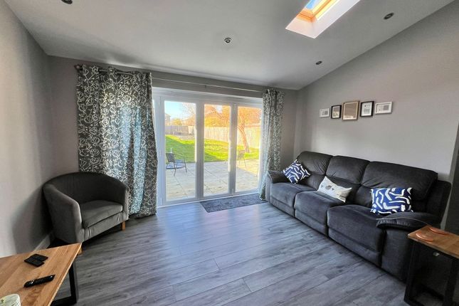 43, PETERBOROUGH photo 3