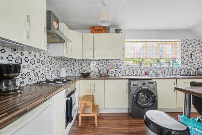107, Inham Road, Nottingham photo 4