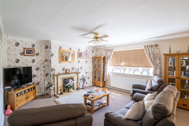 13, Cardigan Road, Kettering photo 4
