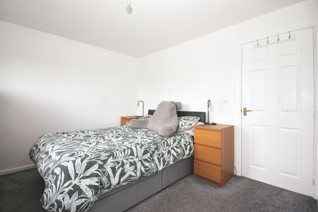 10, Jasper Close, COVENTRY photo 3