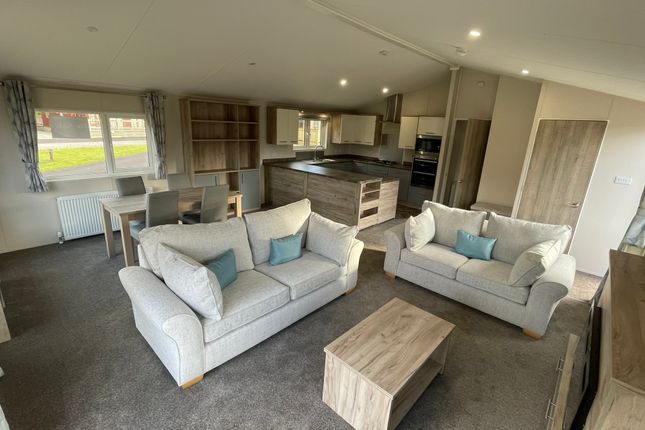 24 Retreat, Loch Ness Highland Retreat, Fort Augustus photo 3