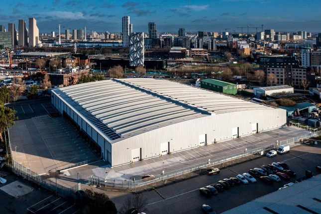 Industrial to let in Citybox 120, City Cross Business Park, Salutation Road, Greenwich