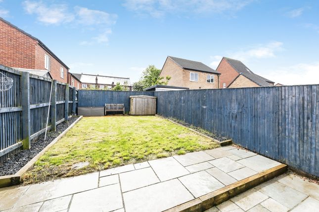 4, Silkstone Road, Pontefract photo 4