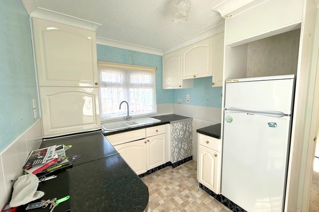44, Glenhaven Park, Helston photo 4