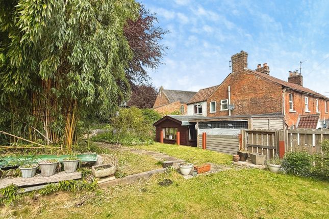 15, Tower Hill, Westbury photo 2