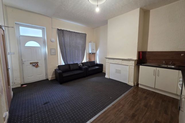 6 Nelson Street, Allerton photo 4