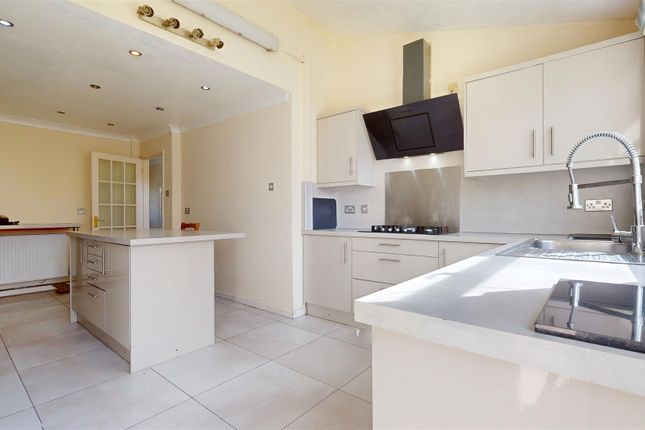 3, Colley Hill, Milton Keynes photo 5