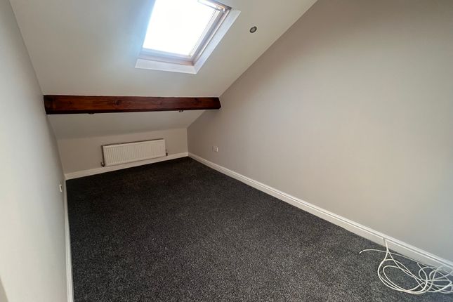1c, Snowhill View, Wakefield photo 5