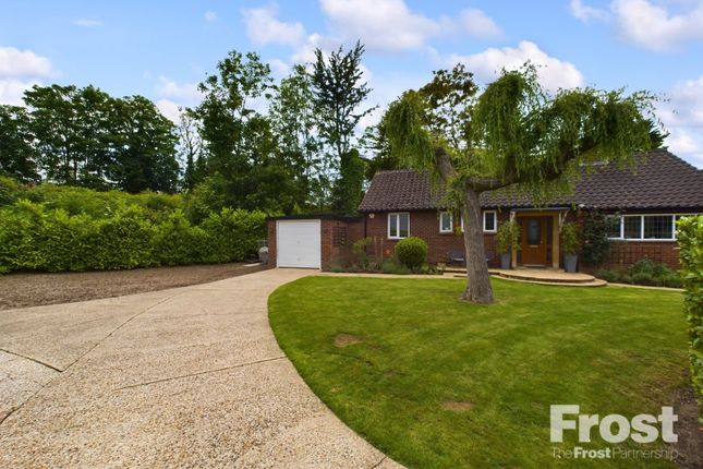 Thumbnail Bungalow for sale in Riverside Drive, Staines-Upon-Thames, Surrey