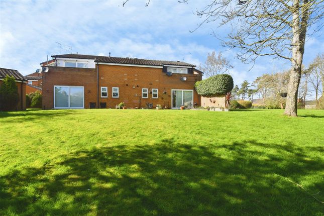 16, Glenfield Drive, Hull photo 4
