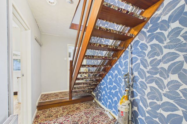 65 Romilly Park Road, Barry photo 4