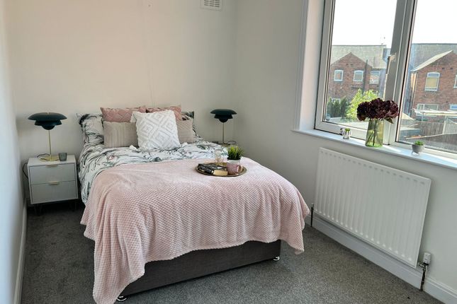 28 Lincoln Street, Alfreton photo 4