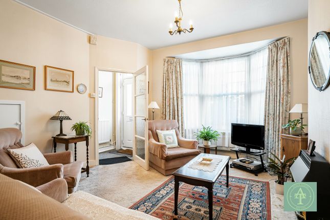 12 Park Road, London photo 4