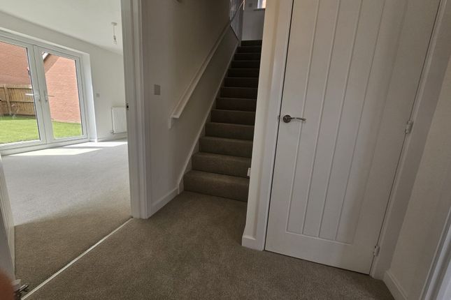 17 Oak Road,, Garden City, Flintshire photo 2