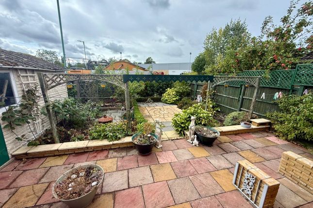 40, Sedgley Road, Cheltenham photo 4
