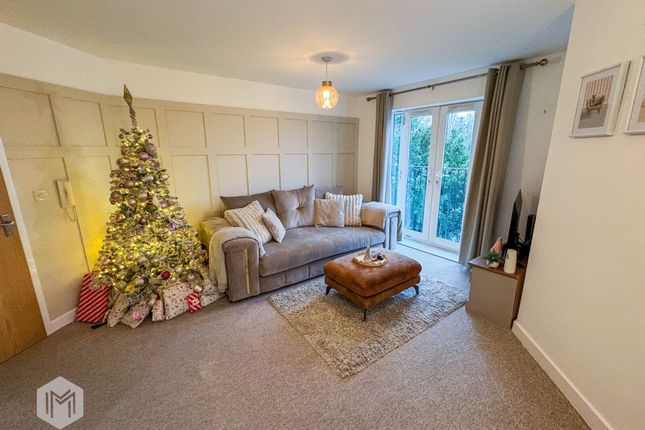 30 Planewood Gardens, Warrington photo 2