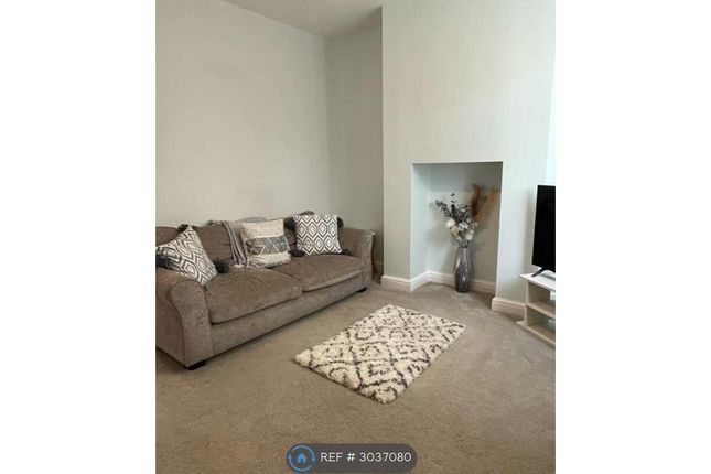 Devonshire St, Brimington, Chesterfield photo 4