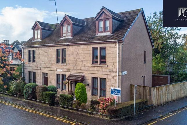1-bed flat on Industry Street, Kirkintilloch, £144,999