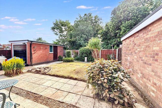 14, Buckingham Close, Kirkby In Ashfield photo 3