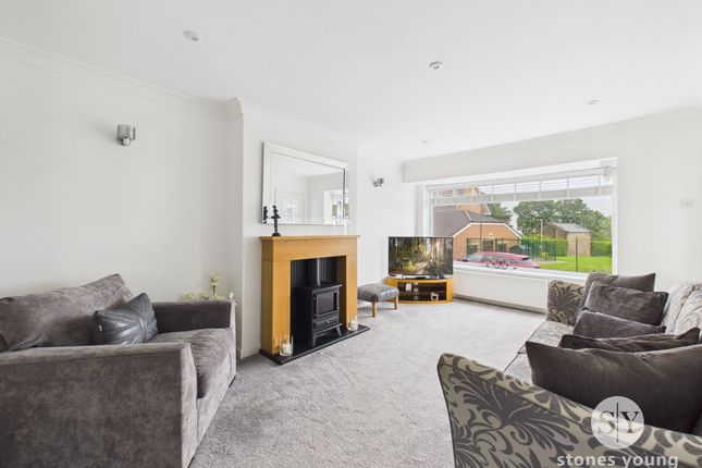 57 St. Marys Drive, Blackburn photo 2