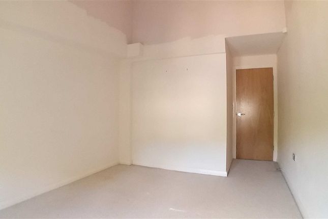 Apartment 30 Tow Path House, 10, Canal Road, KEIGHLEY photo 2