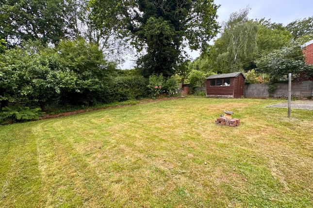 102 Barley Mount, Exeter photo 3