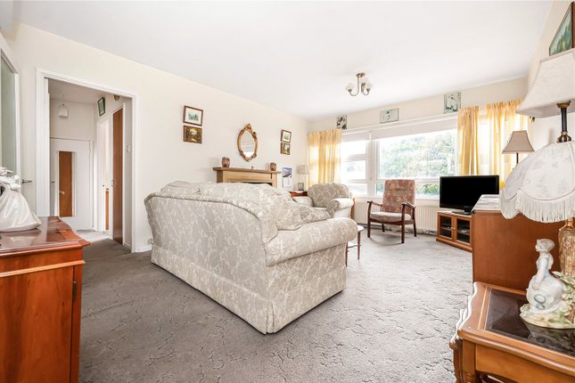 20 Thurnby Court,, Wellesley Road, Twickenham photo 4