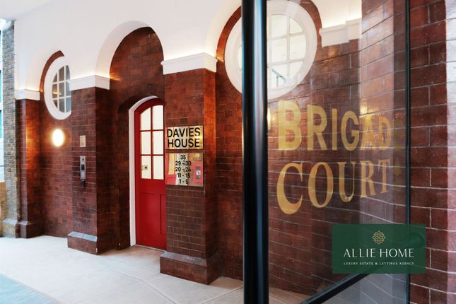 10 Davies House Brigade Court 94 Southwark Bridge Road, London photo 4