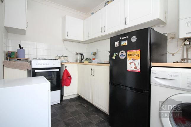 199, Shawbridge, Harlow photo 4