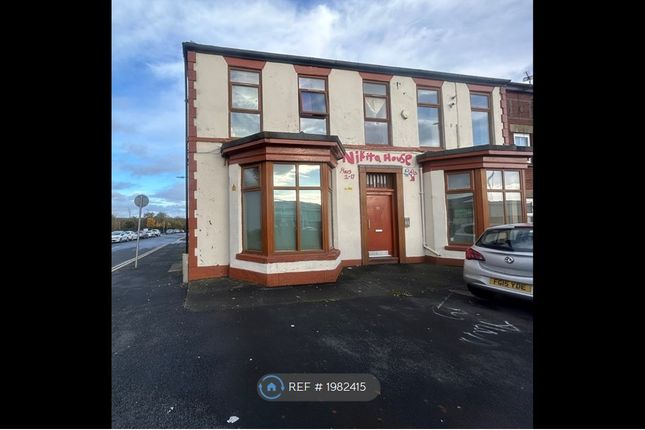 Room to rent in Manchester Road, Bolton