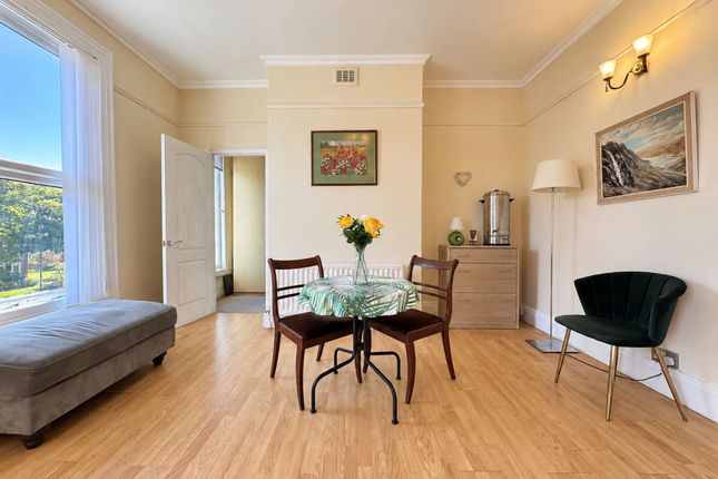 Flat 4, 14 Avondale Road, Southport photo 4