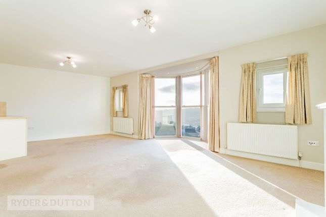 Flat for sale in Rochdale Road, Halifax, West Yorkshire