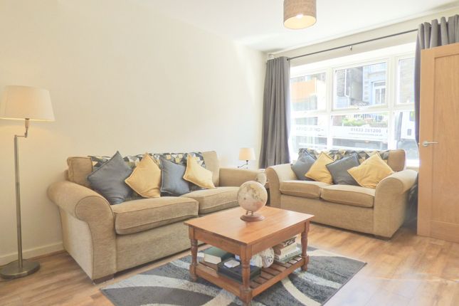 115 Oxford Street, Bridgend photo 4