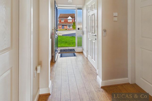 15, Gwel Y Llan, Menai Bridge photo 2