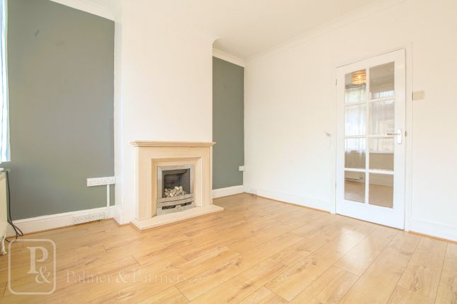 26, Bergholt Road, Essex photo 3