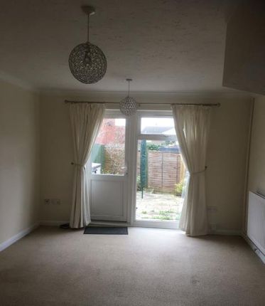 132, Roman Way, Bicester photo 2
