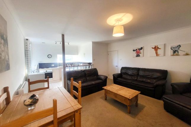 Flat for sale in Chapel Hill, Bolingey, Perranporth