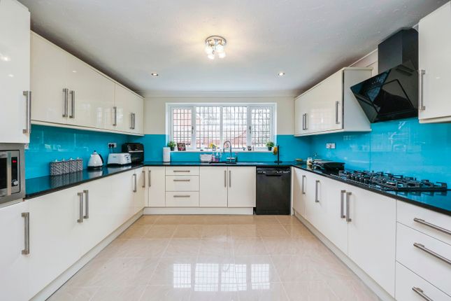 Detached house for sale in Gunnersbury Way, Nottingham