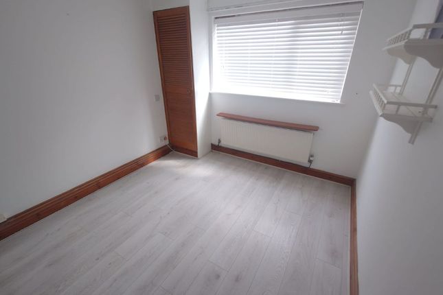 11 Northcote Close, Everton photo 5