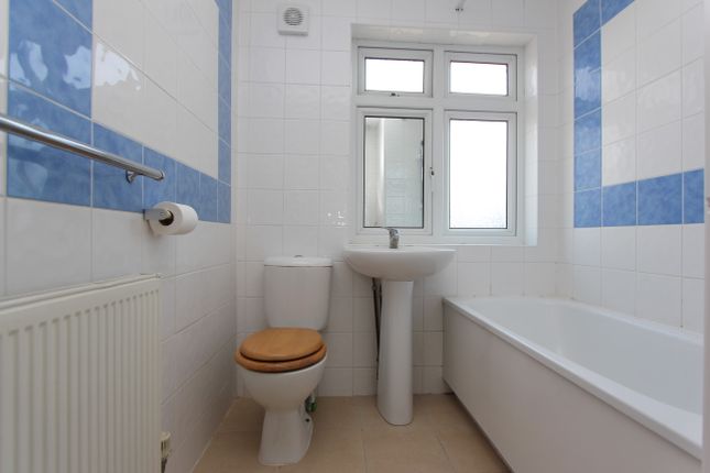 138b, Kings Road, Harrow photo 5
