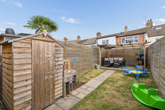 7 Albert Road, Arlesey photo 4