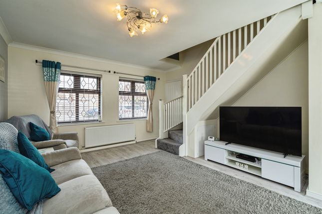 6, Clover Way, Great Yarmouth photo 3