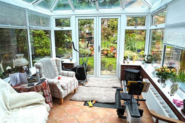 33, Coleridge Crescent, Swansea photo 4