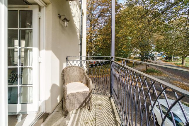 Flat to rent in Mizzen Road, Mount Wise, Plymouth