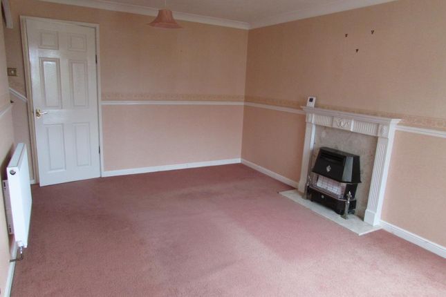 Semi-detached house to rent in Brampton Way, Brixworth, Northamptonshire