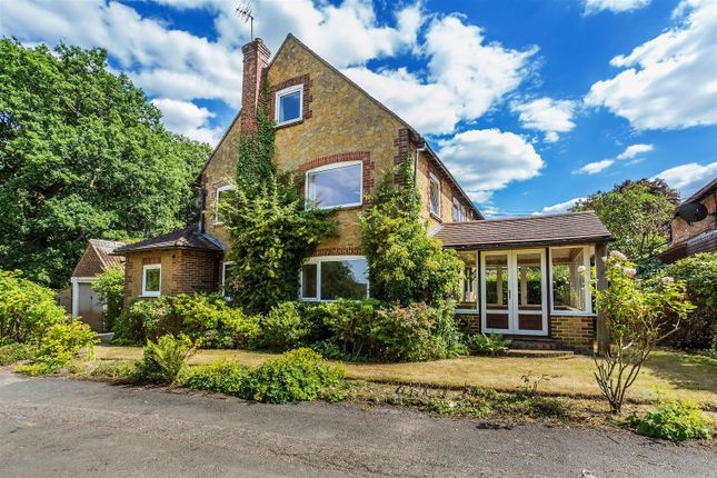 Thumbnail Semi-detached house for sale in Grub Street, Oxted