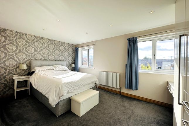 8, Meadow Garth, Selby photo 3