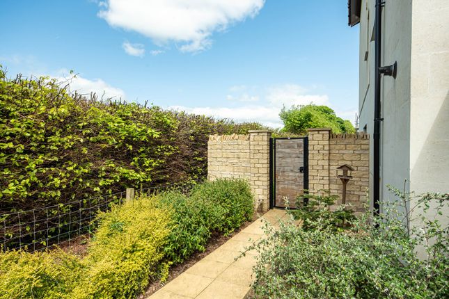 Detached house to rent in Beckford Drive, Lansdown, Bath