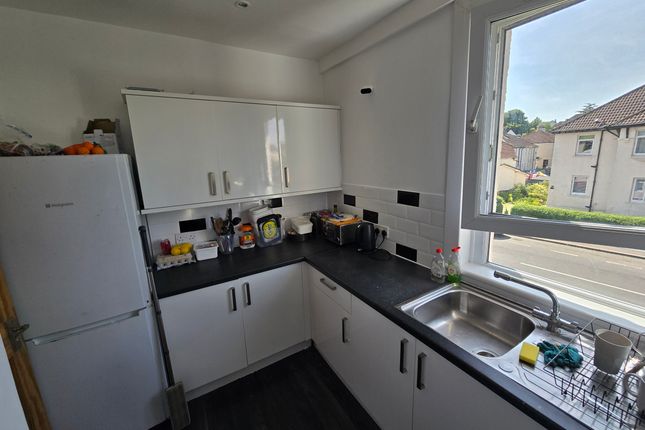 125 Lochfield Road, Paisley photo 4