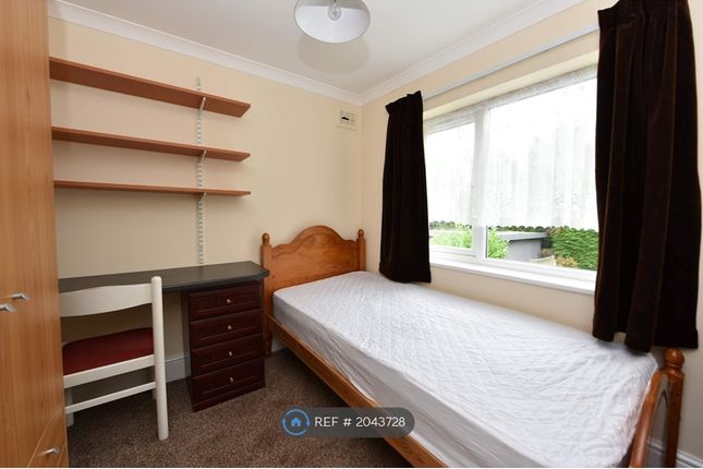 Room to rent in Thompson Avenue, Ormskirk